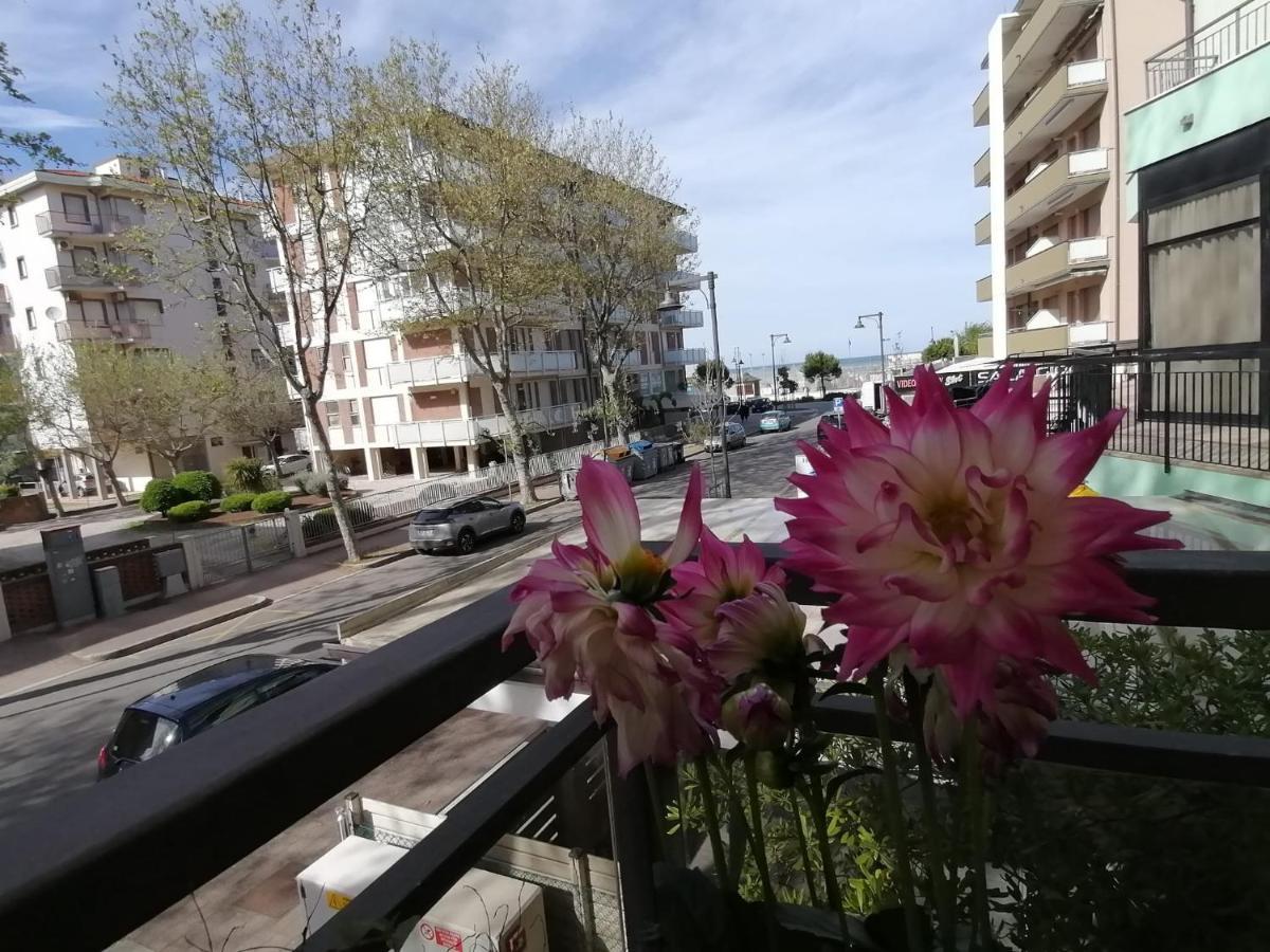 Hotel Abel & Residence Cesenatico Exterior photo