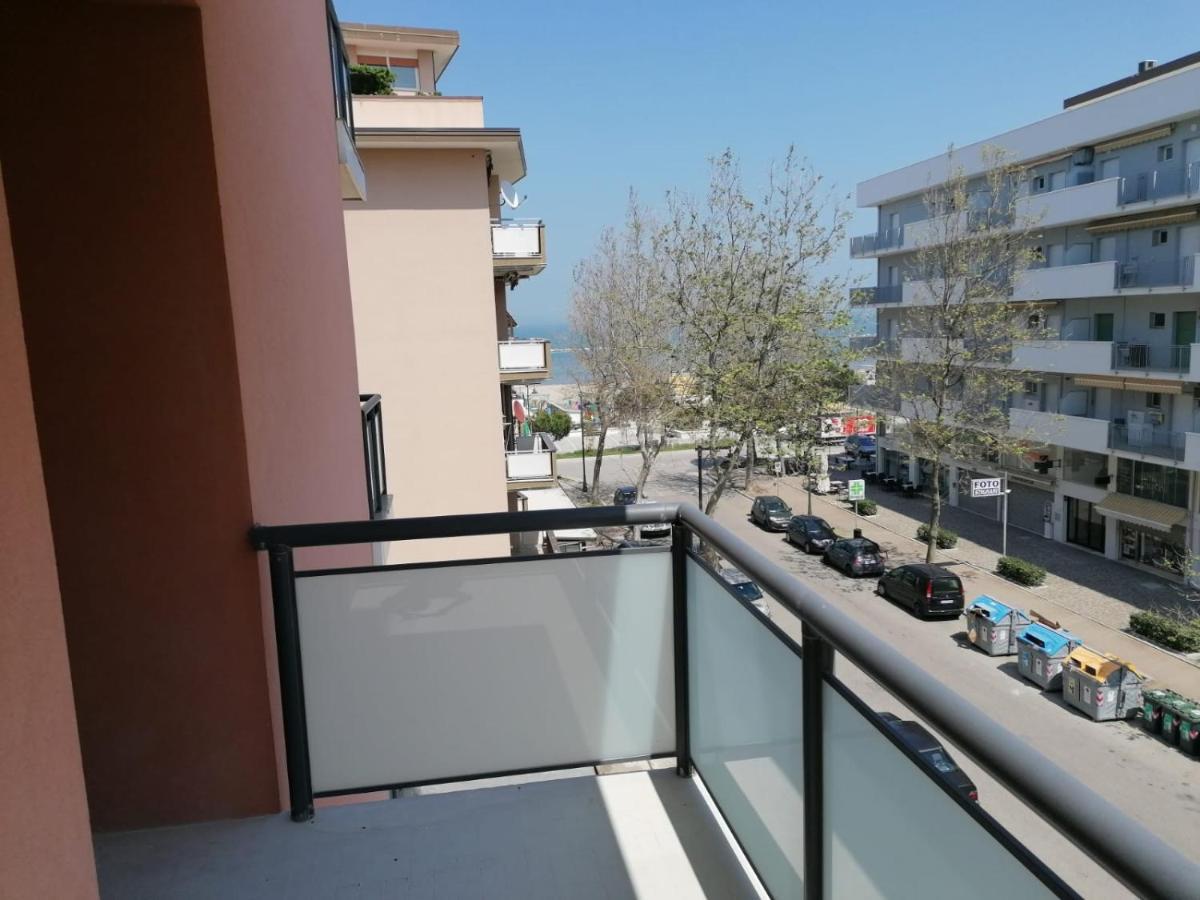 Hotel Abel & Residence Cesenatico Exterior photo